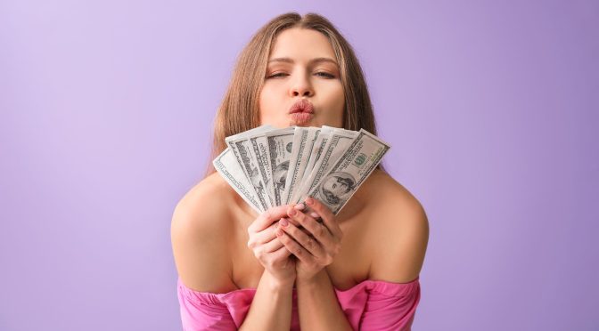 Maximizing Your Earnings: Financial Tips for Escorts